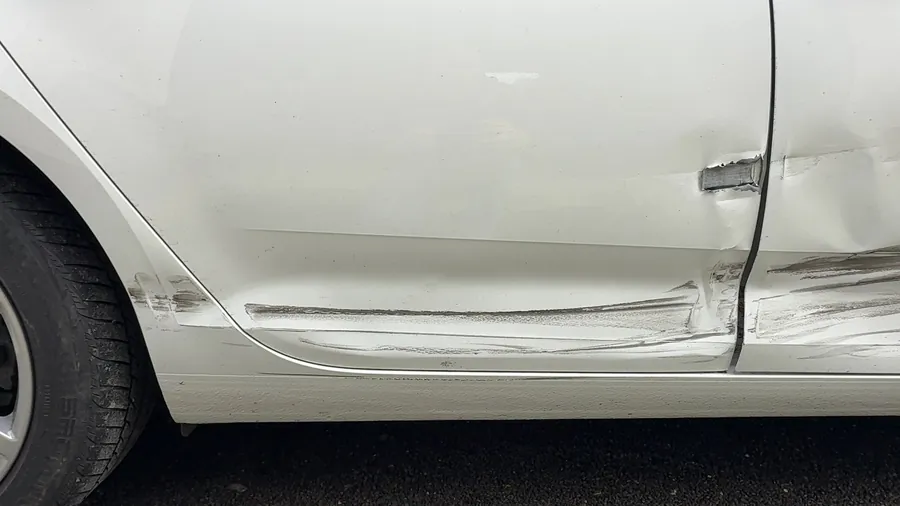Schadenbild: Audi A4 Avant, Seitenschaden rechts (Audi A4 Avant)